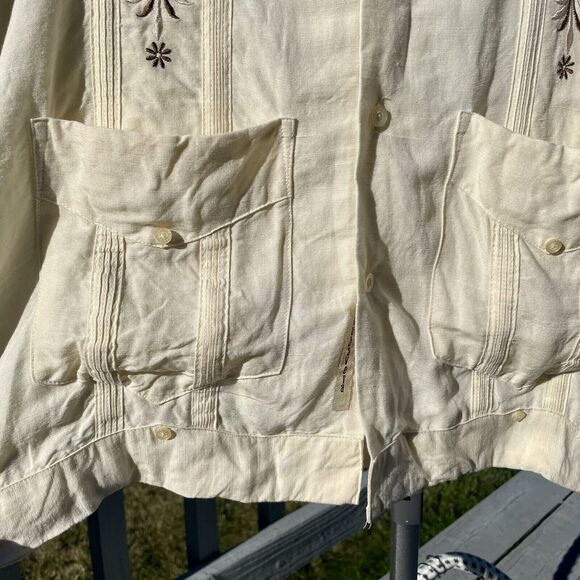 Cubavera Ivory Linen Rayon Brown Embroidery Floral Pattern Decor Size M - Picture 4 of 11